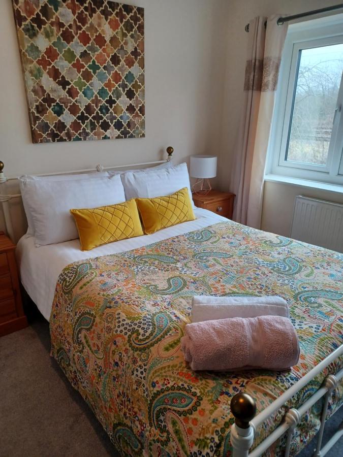 Stunning Homestay In Wolverhampton Bushbury 外观 照片